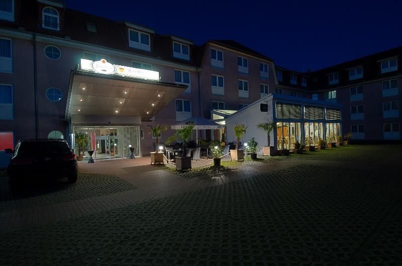 Apart Hotel Sehnde Εξωτερικό φωτογραφία