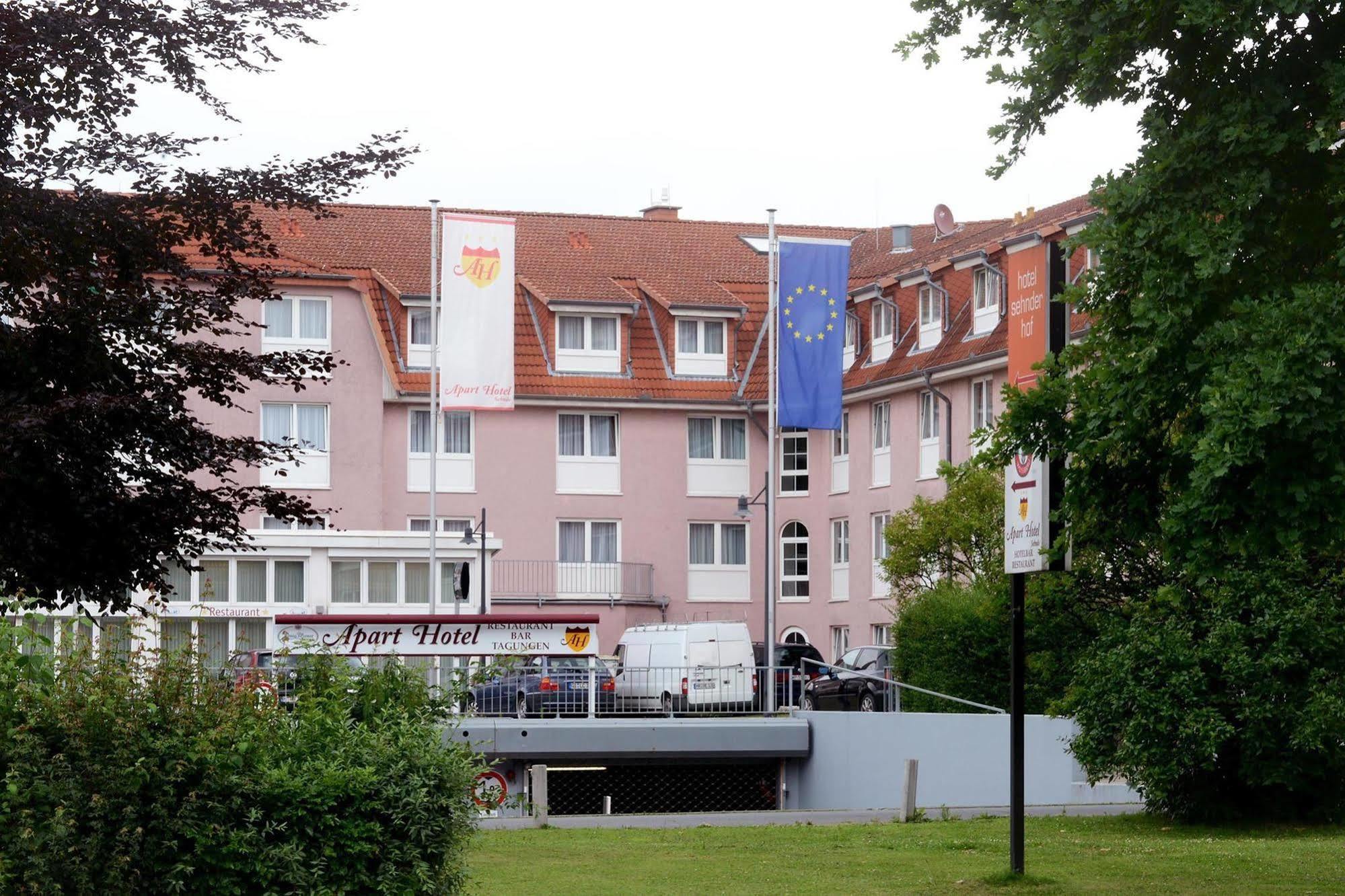 Apart Hotel Sehnde Εξωτερικό φωτογραφία