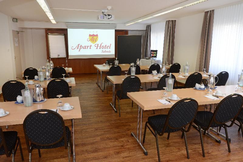 Apart Hotel Sehnde Εξωτερικό φωτογραφία